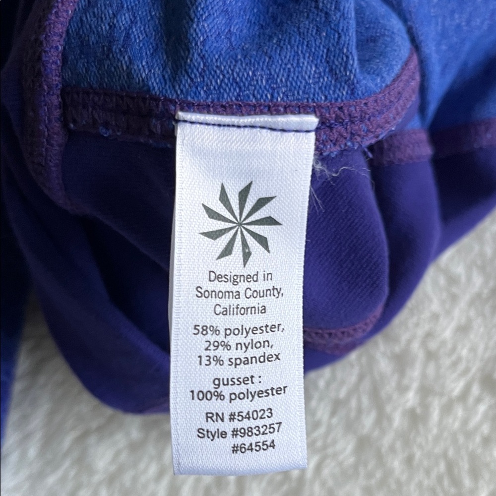 Athleta Purple Patterned Capris - Picture 6 of 6